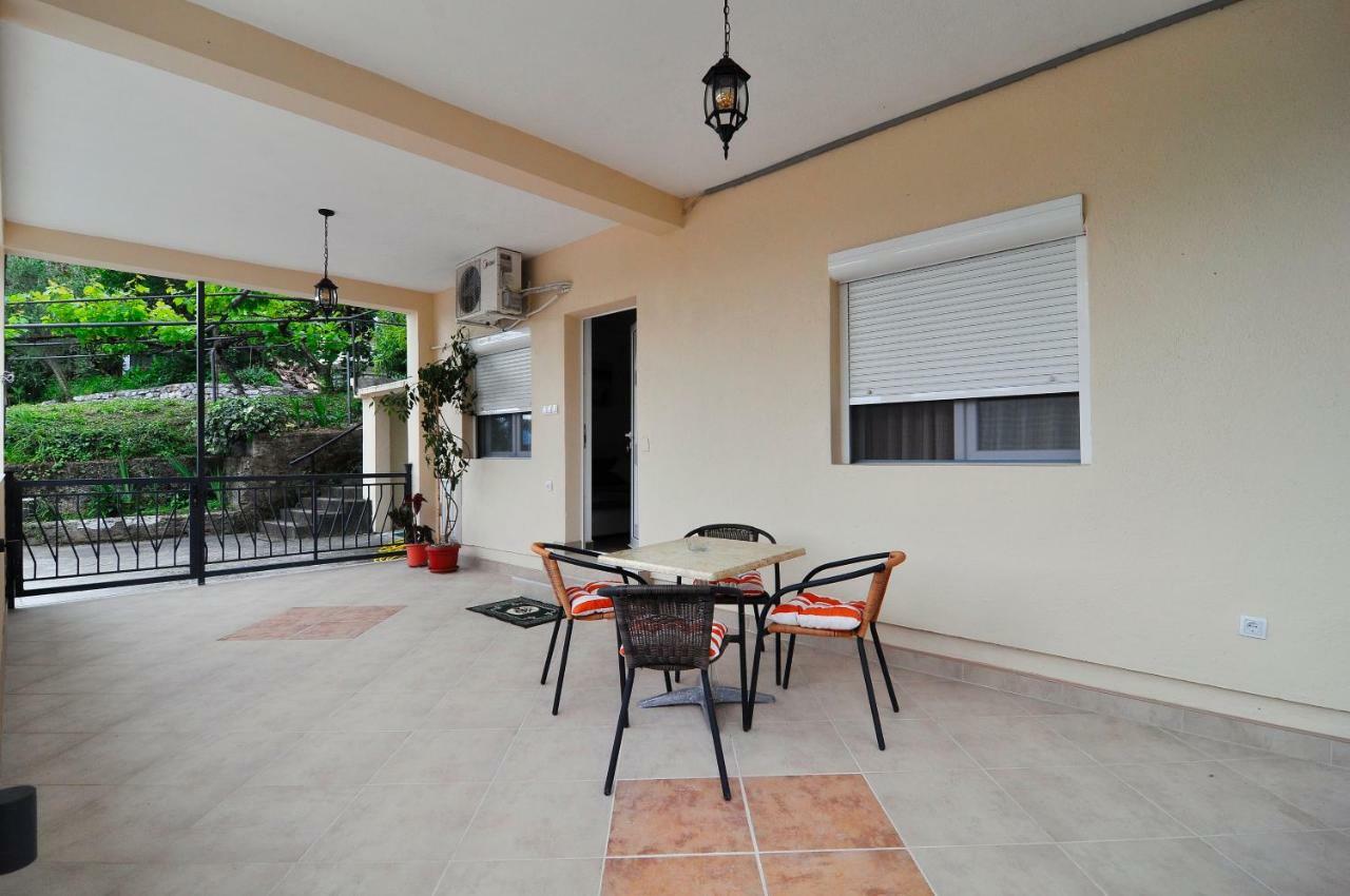 Apartments Banicevic 티바트 외부 사진